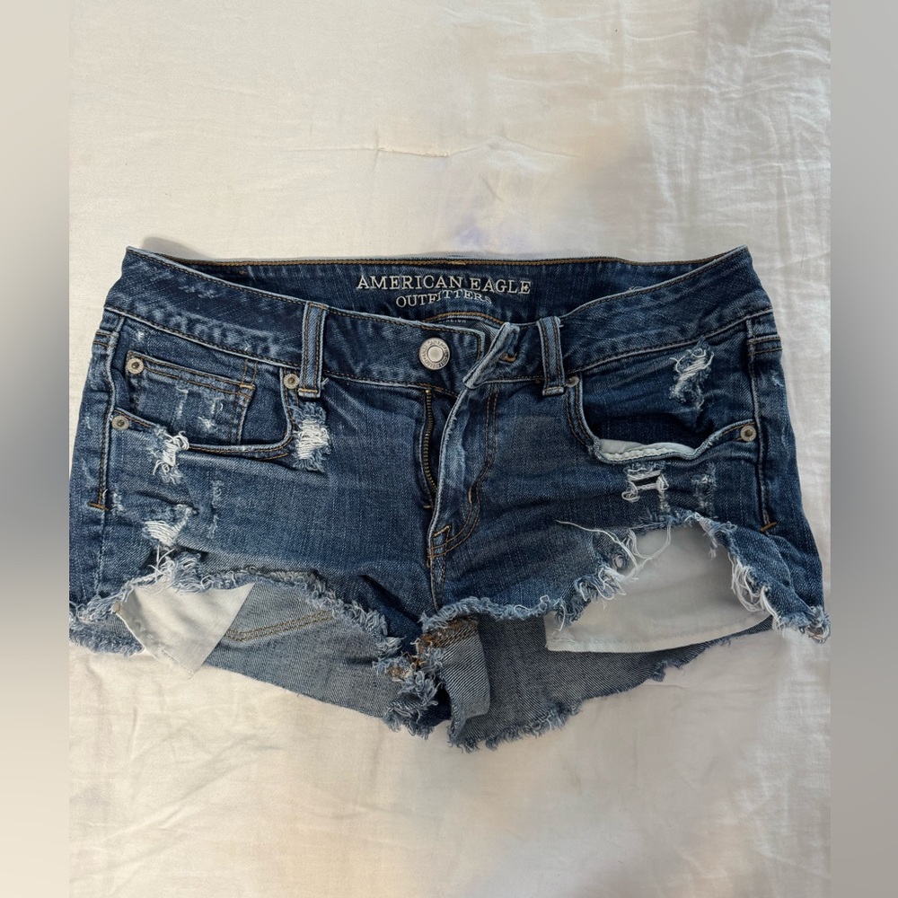 American eagle shorts size 8
